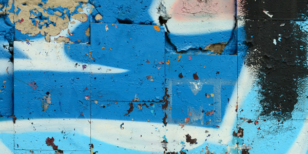 Pintar Fachadas de Naves Industriales, Fábricas y Almacenes en Alcalá de Henares · Limpieza, Borrado y Eliminado de Grafiti / Pintura Antigrafiti