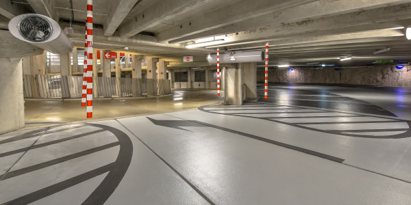 Pintar Fachadas de Empresas / Negocios / Locales Comerciales en Alcalá de Henares · Pavimentos para Pintado de Suelos de Parkings y Garajes