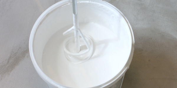 Pintar Fachadas de Empresas / Negocios / Locales Comerciales en Alcalá de Henares · Pinturas Lavables y Resistentes al Alto Tránsito