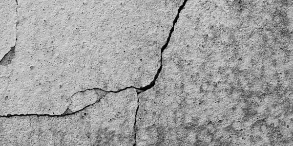 Trabajos Verticales en Fachadas de Edificios / Viviendas en Alcalá de Henares · Reparación, Sellado de Grietas y Desperfectos